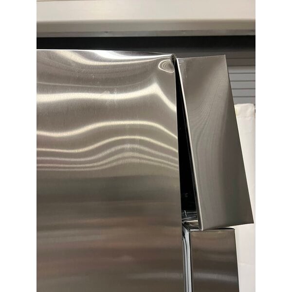 Scratch and Dent Avantco A-23F-HC 29" Solid Door Reach-In Freezer