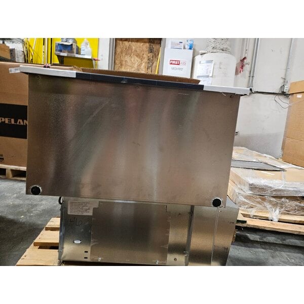 Scratch and Dent Delfield N225P 6 Gallon Drop-In Freezer with Stainless Steel Lids