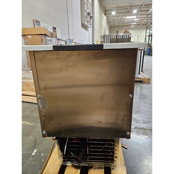 Scratch and Dent Delfield N225P 6 Gallon Drop-In Freezer with Stainless Steel Lids