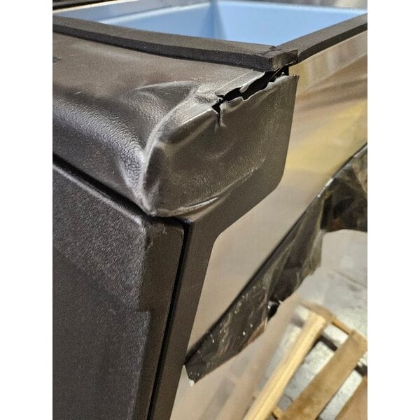 Scratch and Dent Avantco Ice BIN40022 22" Ice Storage Bin with Metallic Alloy Exterior - 383 lb.