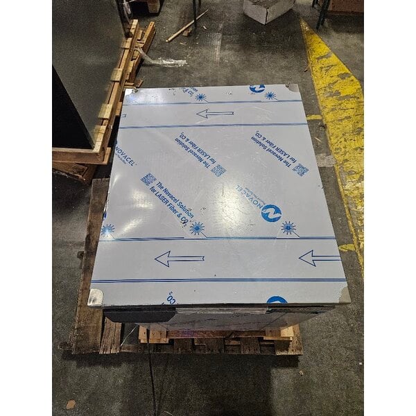 Scratch and Dent Beverage-Air WTF24AHC 24" Single Door Worktop Freezer