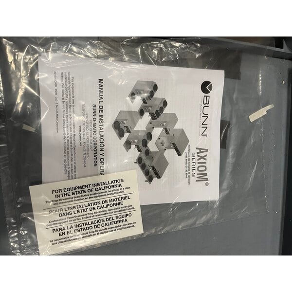 Scratch and Dent Bunn 38700.0013 Axiom APS Twin Airpot Coffee Brewer - 120/240V