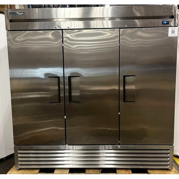 Scratch and Dent True T-72F-HC 78 1/8" Solid Door Reach-In Freezer