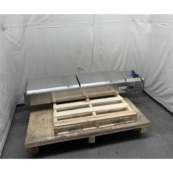 Scratch and Dent Avantco CPT-71 71" Countertop Refrigerated Prep Rail