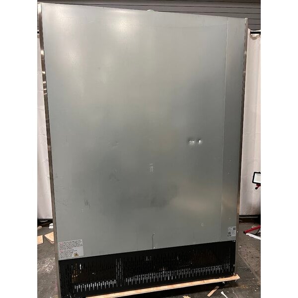 Scratch and Dent Avantco SS-2F-HC 54" Stainless Steel Two Section Solid Door Reach-In Freezer