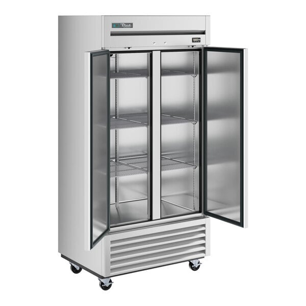 Scratch and Dent True T-35-HC 39 1/2" Solid Door Reach-In Refrigerator