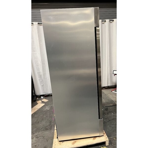 Scratch and Dent True T-35-HC 39 1/2" Solid Door Reach-In Refrigerator