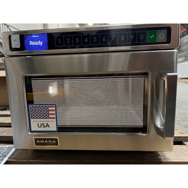 Scratch and Dent Amana HDC212 Heavy-Duty Stainless Steel Commercial Microwave - 208/240V, 2100W