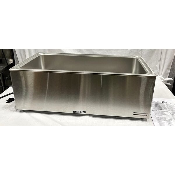 Scratch and Dent Hatco CHW-43 4/3 Size Countertop Food Cooker / Warmer - 120V, 1800W