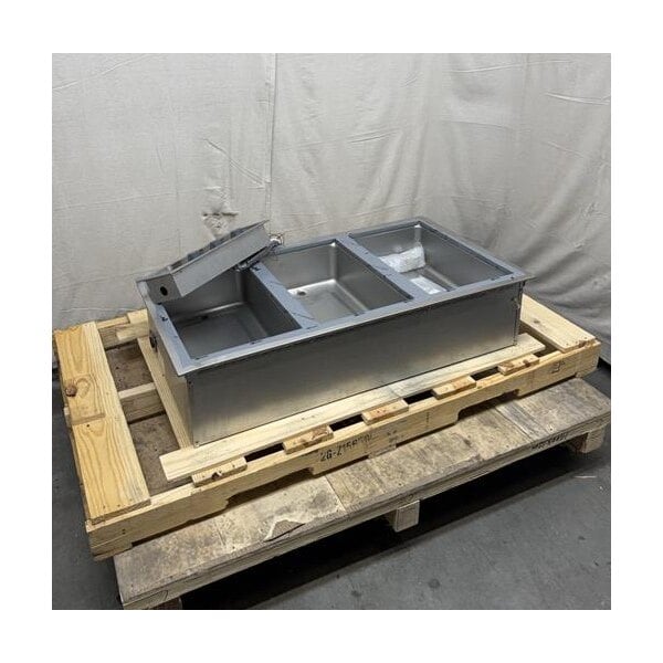 Scratch and Dent Wells MOD-300TDM 3 Pan Drop-In Hot Food Well with Drain Manifolds - Thermostatic Control