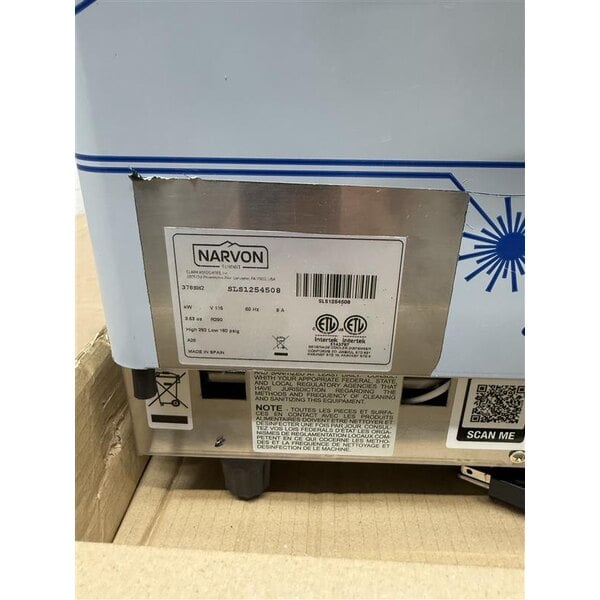 Scratch and Dent Narvon SM2 Double 3 Gallon Pourover Granita / Slushy / Frozen Beverage Machine - 115V