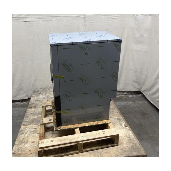 Scratch and Dent Hoshizaki KM-81BAK 17 3/4" ADA-Compliant Air-Cooled Undercounter Crescent Cube Ice Machine with 38 lb. Storage - 98 lb., 115V