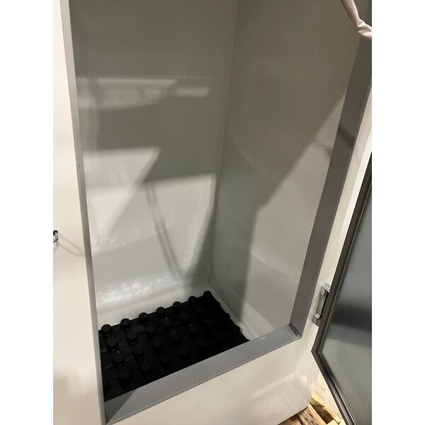 Scratch and Dent Polar Temp 300CWP Cold Wall Outdoor Ice Merchandiser - 30 cu. ft.