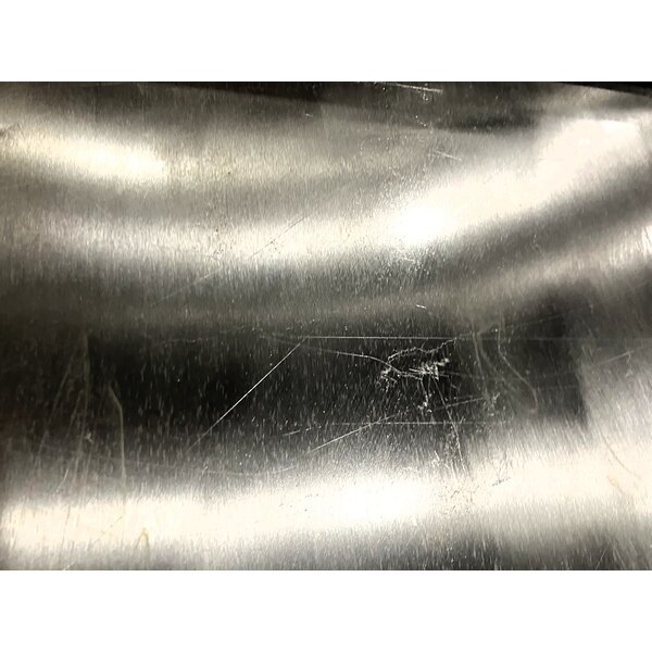 Scratch and Dent Avantco EG36N 36" Electric Countertop Griddle - 208/240V, 7.4 kW-10 kW