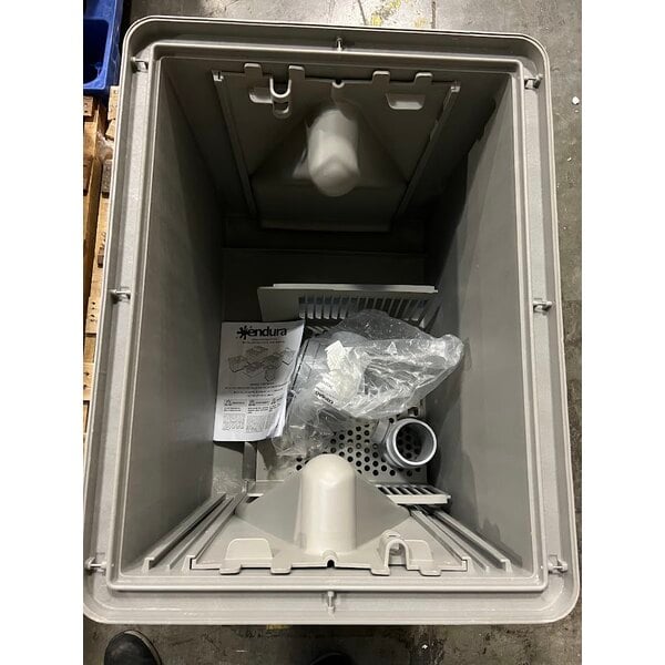 Scratch and Dent Endura 3950A03 100 lb. 50 GPM Grease Trap with 3" Hub