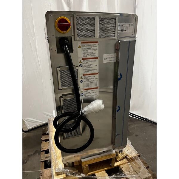 Scratch and Dent Alto-Shaam VMC-H4H Vector H Series Multi-Cook Oven with Simple Controls - 208-240V, 3 Phase