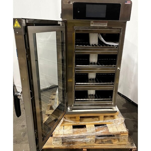 Scratch and Dent Alto-Shaam VMC-H4H Vector H Series Multi-Cook Oven with Simple Controls - 208-240V, 3 Phase