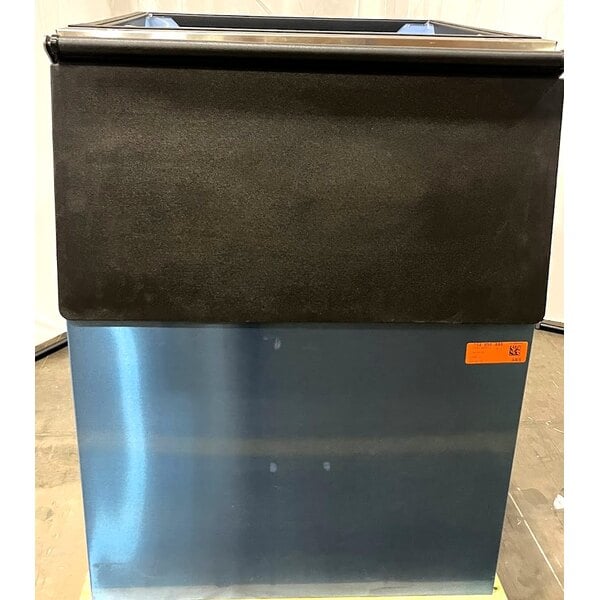 Scratch and Dent Hoshizaki B-500SF 30" Ice Storage Bin with Stainless Steel Finish - 500 lb.
