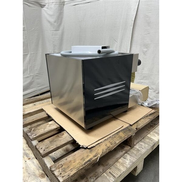 Scratch and Dent Estella Caffe ECEM1C One Group Compact Automatic Espresso Machine - 110V