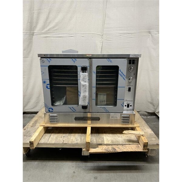 Scratch and Dent Southbend PCG50S/SD Platinum Series 5-Shelf Single Deck Full Size Standard Natural Gas Convection Oven - 50,000 BTU