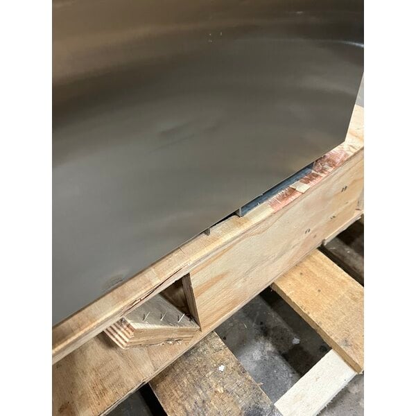Scratch and Dent Avantco SS-1F-HC 29" Stainless Steel Solid Door Reach-In Freezer