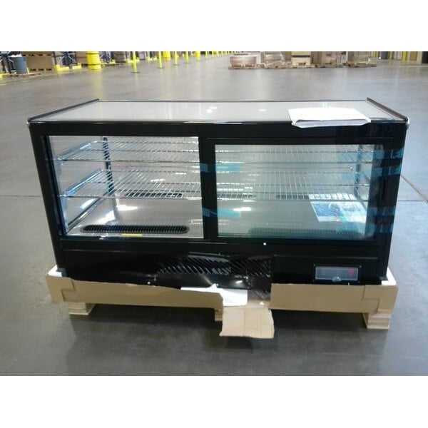 Scratch and Dent Avantco BCS-48-HC 48" Black Refrigerated Square Countertop Bakery Display Case with LED Lighting