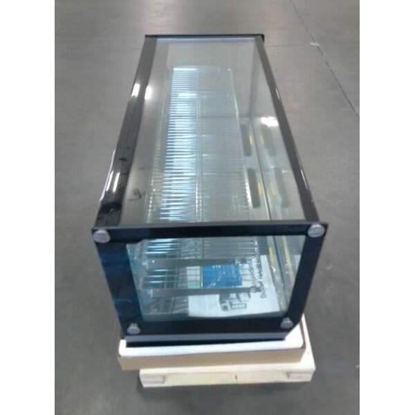 Scratch and Dent Avantco BCS-48-HC 48" Black Refrigerated Square Countertop Bakery Display Case with LED Lighting