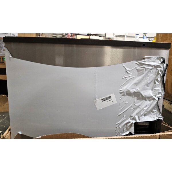 Scratch and Dent Manitowoc IYP0500A-161 Indigo NXT iP0500 30" Air-Cooled Half Dice Cube Ice Machine - 516 lb., 115V, 1 Phase