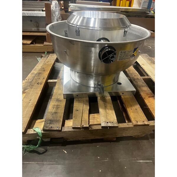 Scratch and Dent Canarm 10 1/2" Variable Speed Capable Upblast Direct Drive Aluminum Exhaust Fan ALX105-UD013V - 950 CFM, 1,650 RPM, 120/240V, 1 Phase