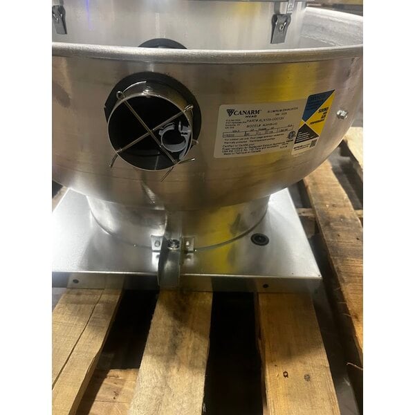 Scratch and Dent Canarm 10 1/2" Variable Speed Capable Upblast Direct Drive Aluminum Exhaust Fan ALX105-UD013V - 950 CFM, 1,650 RPM, 120/240V, 1 Phase