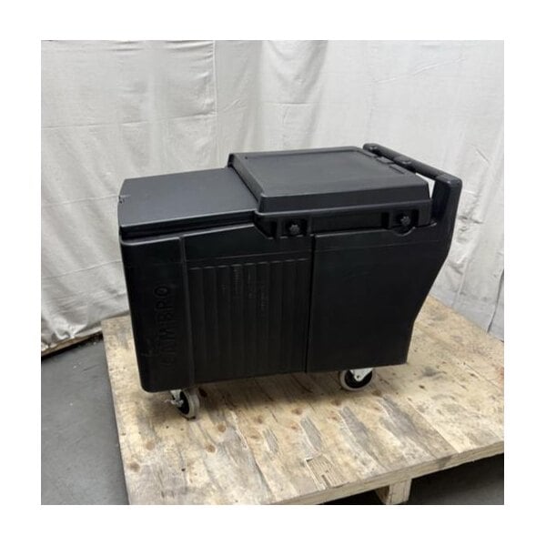 Scratch and Dent Cambro ICS175L110 SlidingLid™ Black Mobile Ice Bin - 175 lb. Capacity