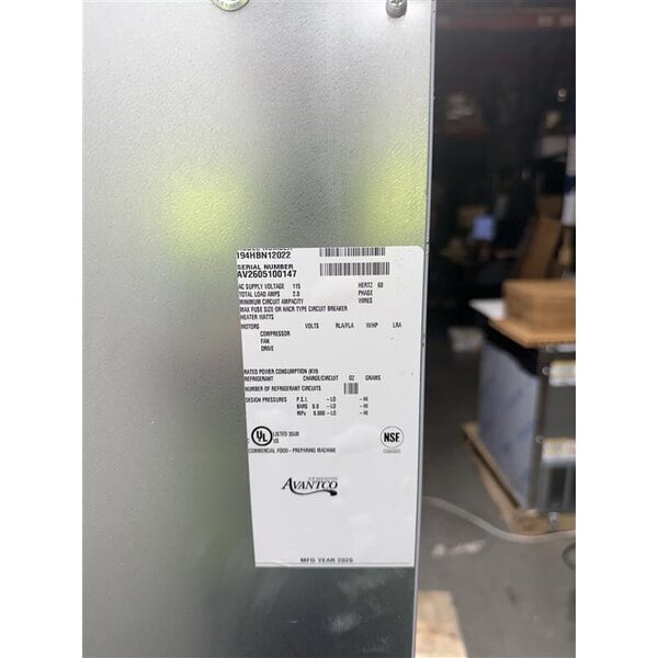 Scratch and Dent Avantco Ice HBN120-22 22" Wide Hotel Ice Dispenser 120 lb. Capacity - 115V