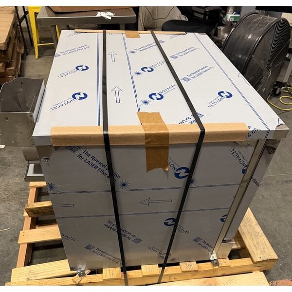 Scratch and Dent Southbend PCG50S/SD Platinum Series 5-Shelf Single Deck Full Size Standard Natural Gas Convection Oven - 50,000 BTU