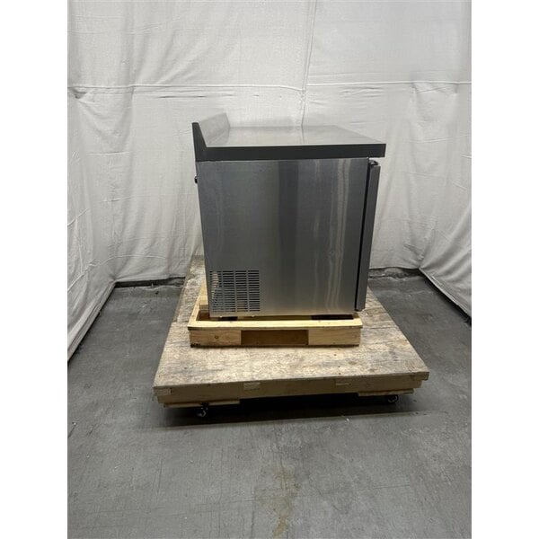 Scratch and Dent Avantco AWT-48F 48" Worktop Freezer with 3 1/2" Backsplash