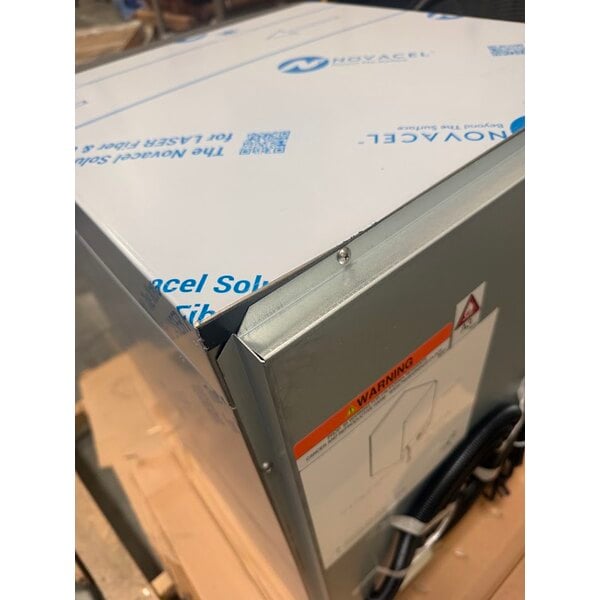 Scratch and Dent Manitowoc UDP-0080A NEO 19 11/16" Air-Cooled Undercounter Dice Cube Ice Machine with 31 lb. Storage Bin - 110 lb., 115V