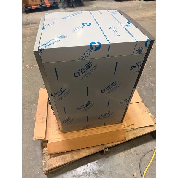 Scratch and Dent Manitowoc UDP-0080A NEO 19 11/16" Air-Cooled Undercounter Dice Cube Ice Machine with 31 lb. Storage Bin - 110 lb., 115V