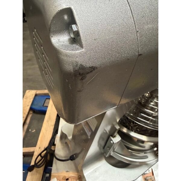 Scratch and Dent MainStreet Equipment CMIX20 20 Qt. Planetary Stand Mixer with Guard & Standard Accessories - 120V, 1 1/2 hp
