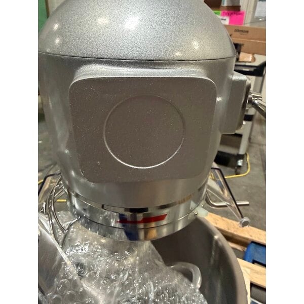 Scratch and Dent MainStreet Equipment CMIX20 20 Qt. Planetary Stand Mixer with Guard & Standard Accessories - 120V, 1 1/2 hp