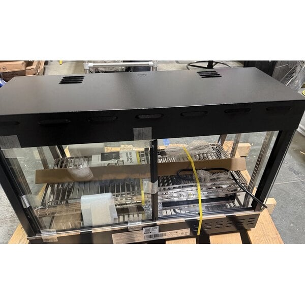 Scratch and Dent Avantco HDC-36 36" Self/Full Service 3 Shelf Countertop Heated Display Case with Sliding Doors - 120V, 1580W