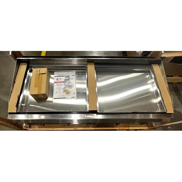 Scratch and Dent Cooking Performance Group GT-CPG-60-NL 60" Gas Countertop Griddle with Thermostatic Controls - 150,000 BTU