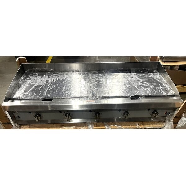 Scratch and Dent Cooking Performance Group GT-CPG-60-NL 60" Gas Countertop Griddle with Thermostatic Controls - 150,000 BTU