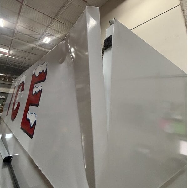 Scratch and Dent Leer 40AG-R290 51" Indoor Auto Defrost Ice Merchandiser with Straight Front and Glass Door