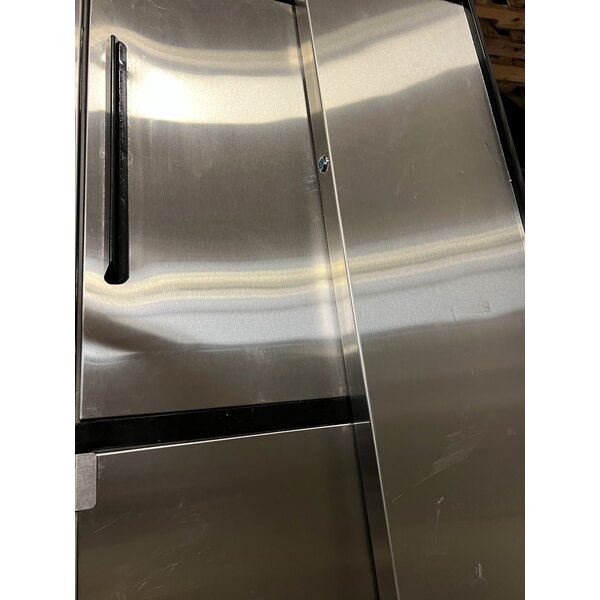 Scratch and Dent Avantco HBB-80-HC 80" Black Horizontal Bottle Cooler