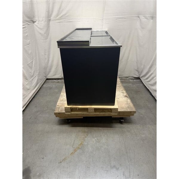 Scratch and Dent Arctic Air AUB65R 64 1/2" Black Horizontal Bottle Cooler