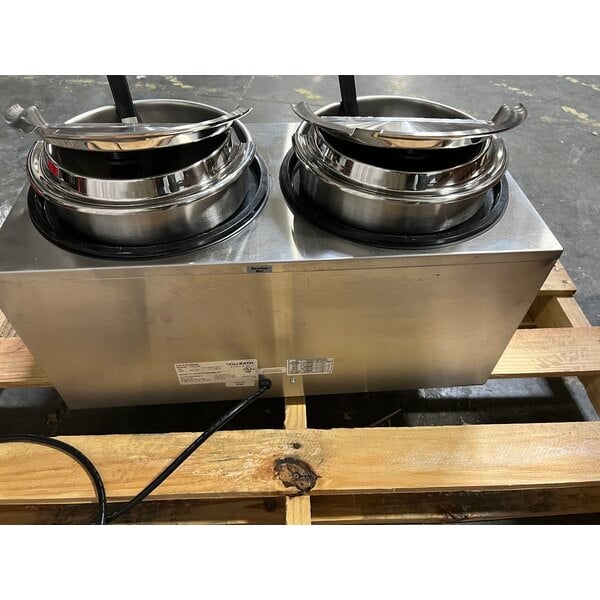 Scratch and Dent Vollrath 72029 Cayenne Twin Well 7.25 Qt. Rethermalizer / Warmer Package with Insets, Covers, and Ladles - 120V, 1400W