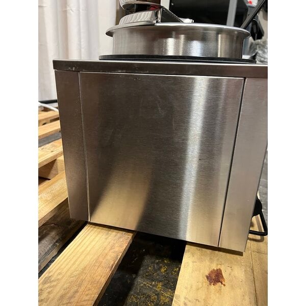 Scratch and Dent Vollrath 72029 Cayenne Twin Well 7.25 Qt. Rethermalizer / Warmer Package with Insets, Covers, and Ladles - 120V, 1400W