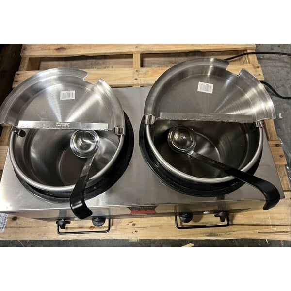 Scratch and Dent Vollrath 72029 Cayenne Twin Well 7.25 Qt. Rethermalizer / Warmer Package with Insets, Covers, and Ladles - 120V, 1400W