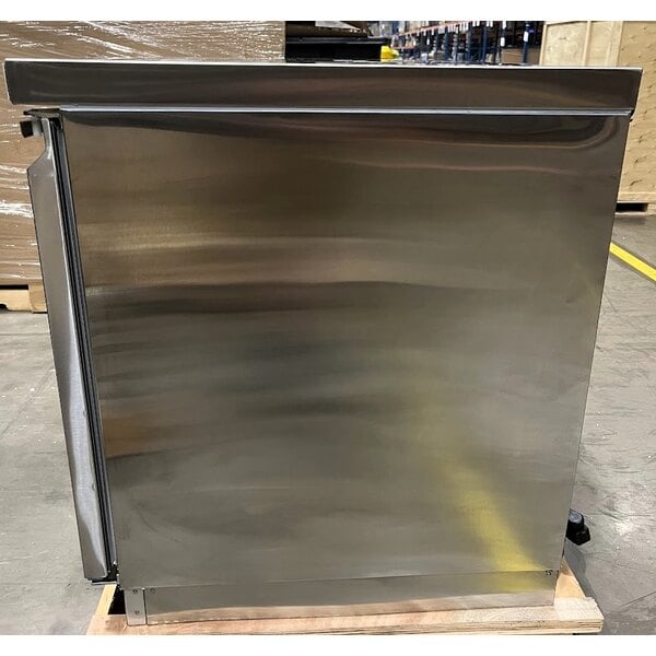 Scratch and Dent Avantco ZUC-48R-HC 48" Front Breathing Undercounter Refrigerator