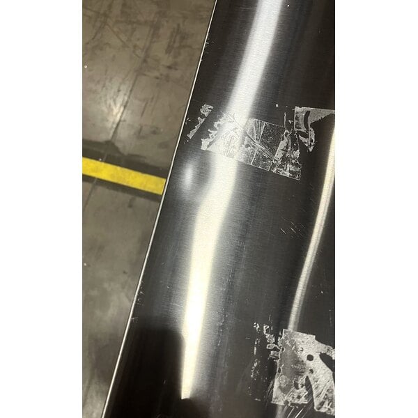 Scratch and Dent Avantco ZUC-48R-HC 48" Front Breathing Undercounter Refrigerator