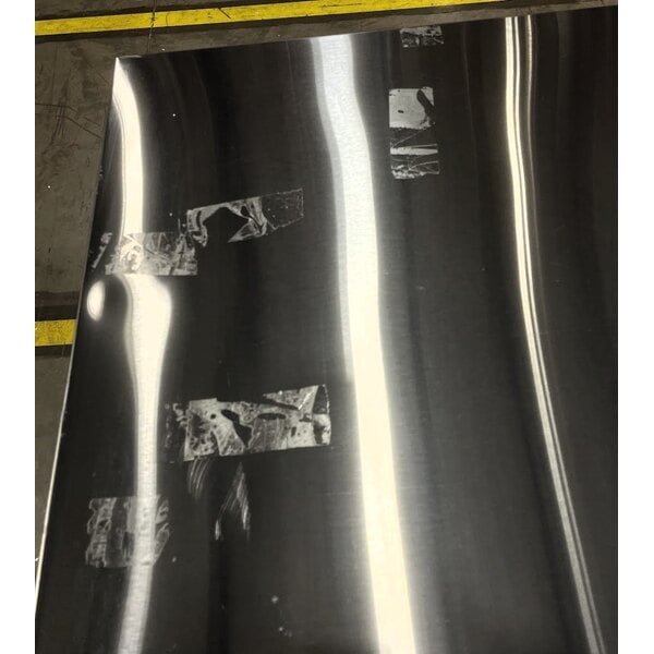 Scratch and Dent Avantco ZUC-48R-HC 48" Front Breathing Undercounter Refrigerator
